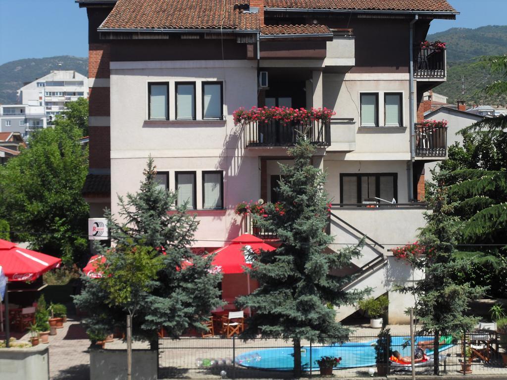 Apartments Ristak 奥赫里德 外观 照片