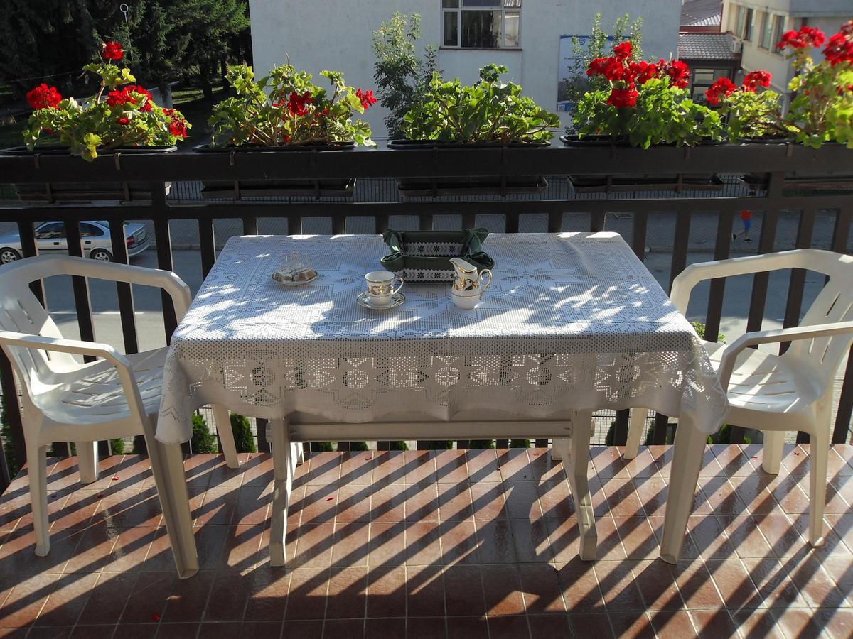 Apartments Ristak 奥赫里德 外观 照片